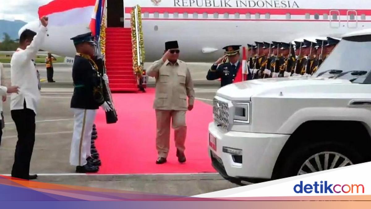 Tiba di Filipina, Prabowo Perdana Naik Maung Saat Kunjungan Luar Negeri