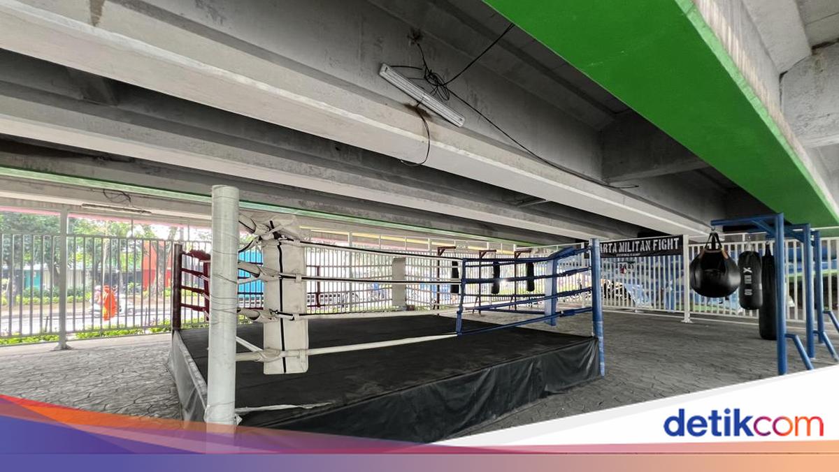 Ada Samsak hingga Ring, Ini Penampakan Boxing Camp di Kolong Flyover Pasar Rebo