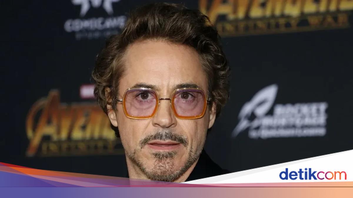 Robert Downey Jr. Tetap Kecanduan Pizza Meski Jalani Diet Pescatarian Sehat
