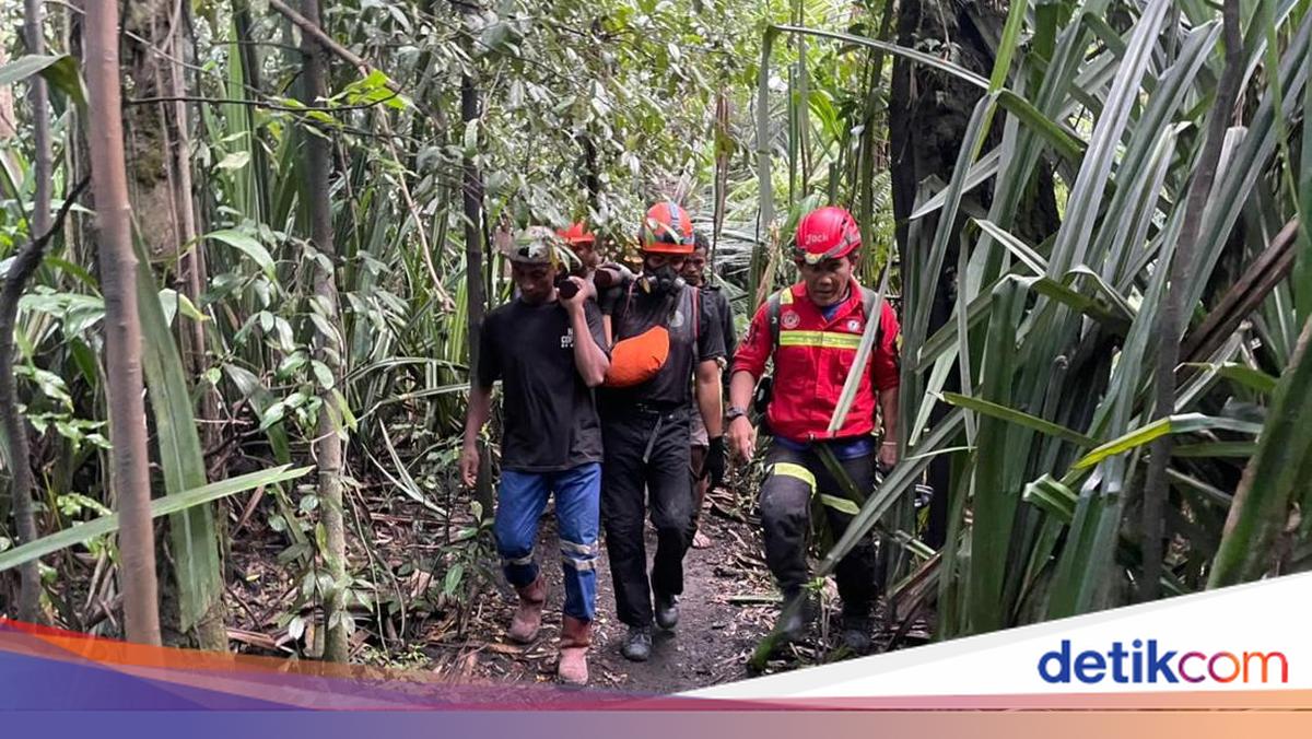 Tim SAR resmi menutup operasi pencarian korban di Gunung Dukono, Maluku Utara. Operasi ditutup setelah tiga jasad pendaki ditemukan.