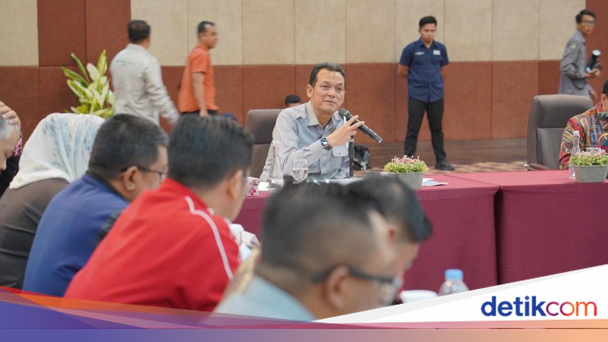 Temui Komunitas Adat Danau Toba, Baleg Segera Tuntaskan RUU Masyarakat Adat