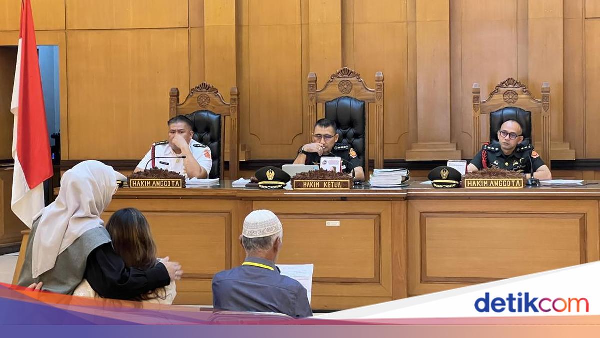 Pilu Tangis Istri Kacab Bank Dengar Doa Anak: Ya Allah Bentar Aja Ayah ke Sini