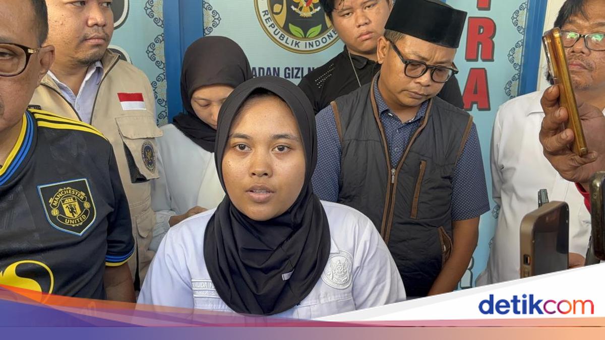 SPPG Bubutan Tembok Dukuh Surabaya menghentikan operasional sementara setelah ratusan siswa diduga mengalami keracunan usai menyantap menu daging MBG. Pihak SPPG juga menarik makanan yang belum dikonsumsi.

via @detikjatim_