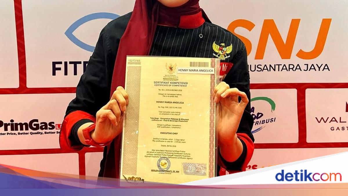 Mengenal Henny Maria, 'Red Koki' yang Sedang Viral di Media Sosial