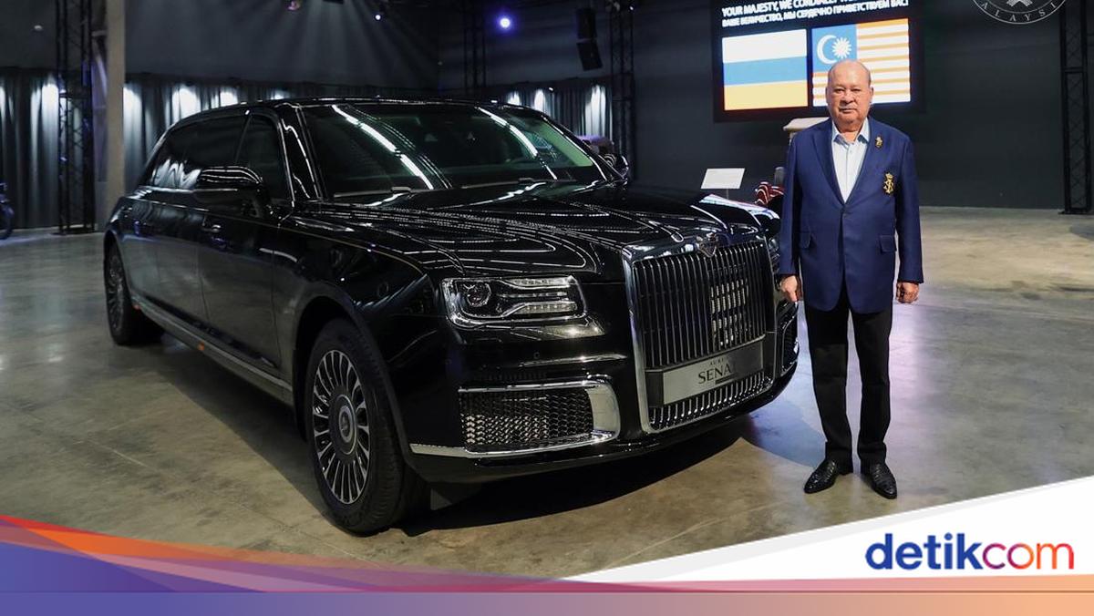 Raja Malaysia Dapat Mobil Kepresidenan Rusia