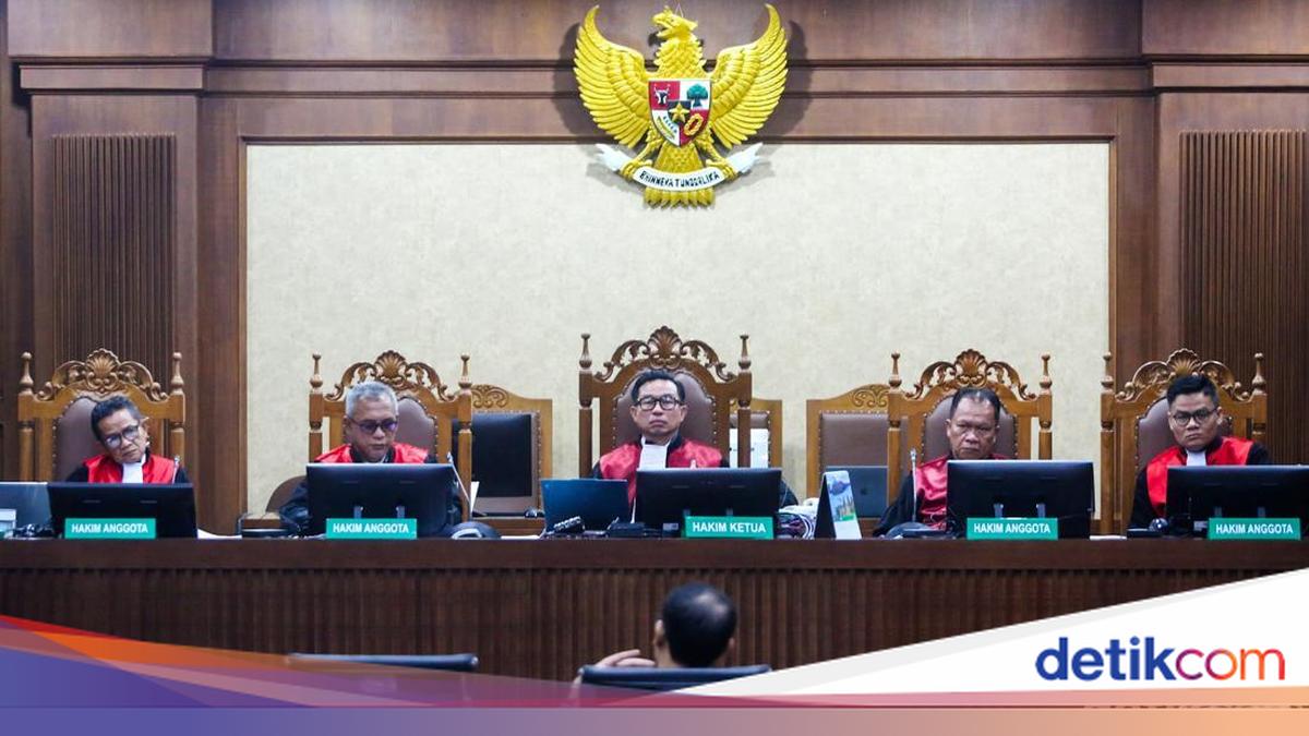 Nadiem Ngaku Tak Teken Spesifikasi Chromebook: Dilakukan di Level Dirjen