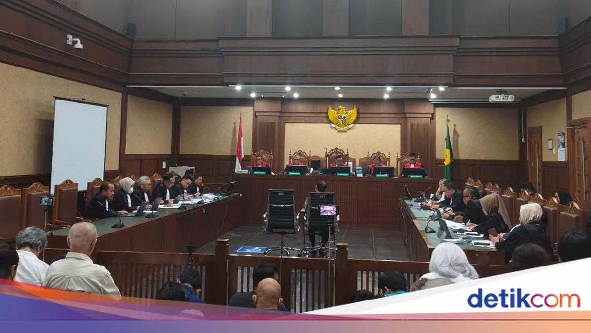 Jaksa Cecar Nadiem soal Jurist Tan 'Shadow Menteri' Bikin Dirjen Takut