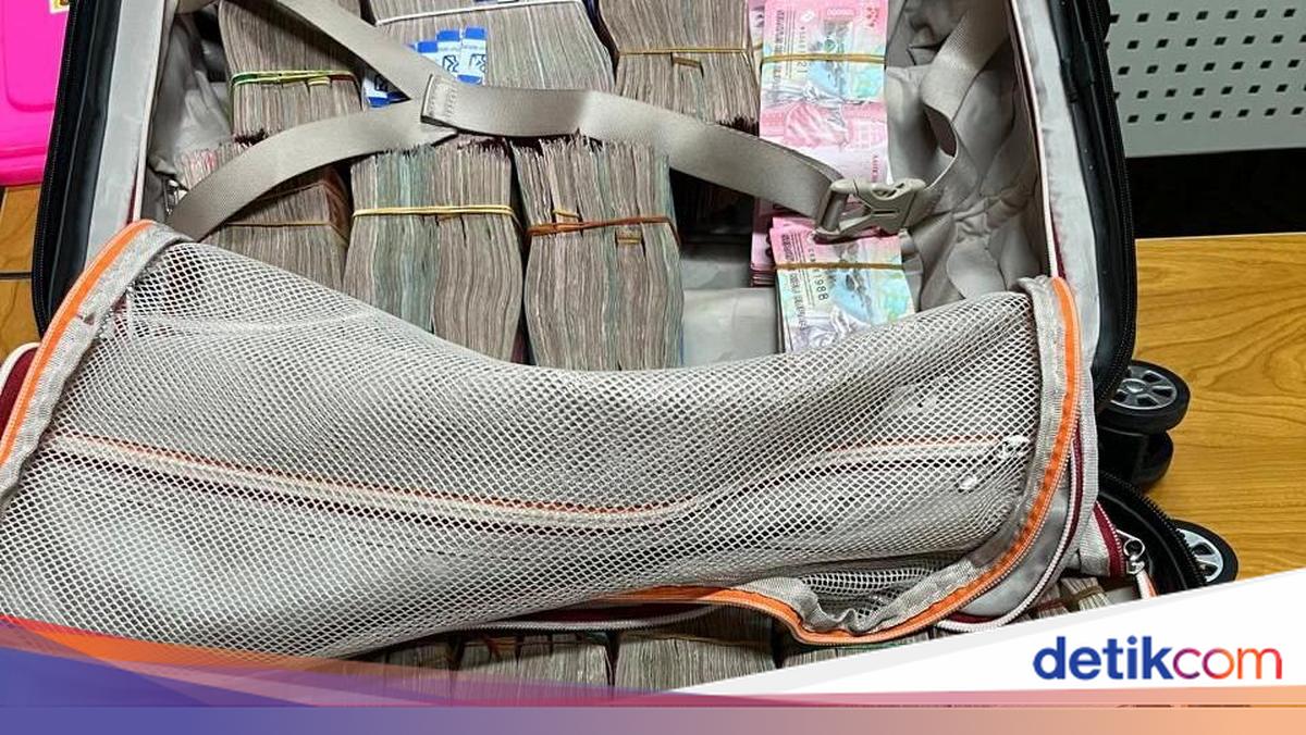 Bareskrim Tangkap Penyuplai Sabu ke Bandar Ishak, Sita Duit Hampir Rp 1 M