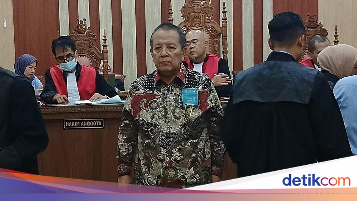 Hakim Tegur Eks Gubernur Lampung Arinal di Sidang: Hakimnya Saya, Bukan Bapak!