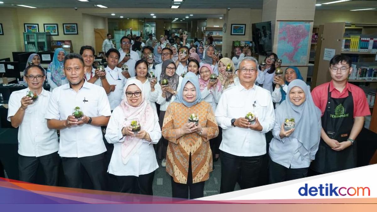 Perpustakaan MPR RI Dorong Kreativitas Pegawai Lewat Seni Terrarium