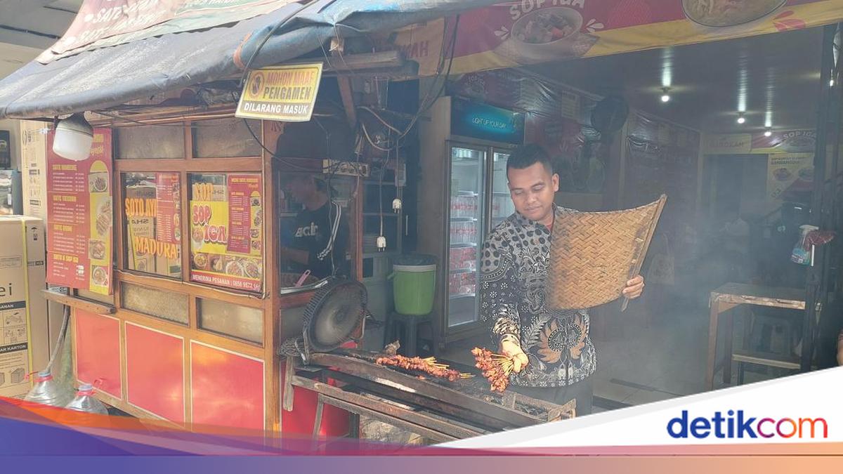 Perjuangan Haidir 13 Tahun Jualan Sate dari Trotoar, Kini Pindah ke Ruko
