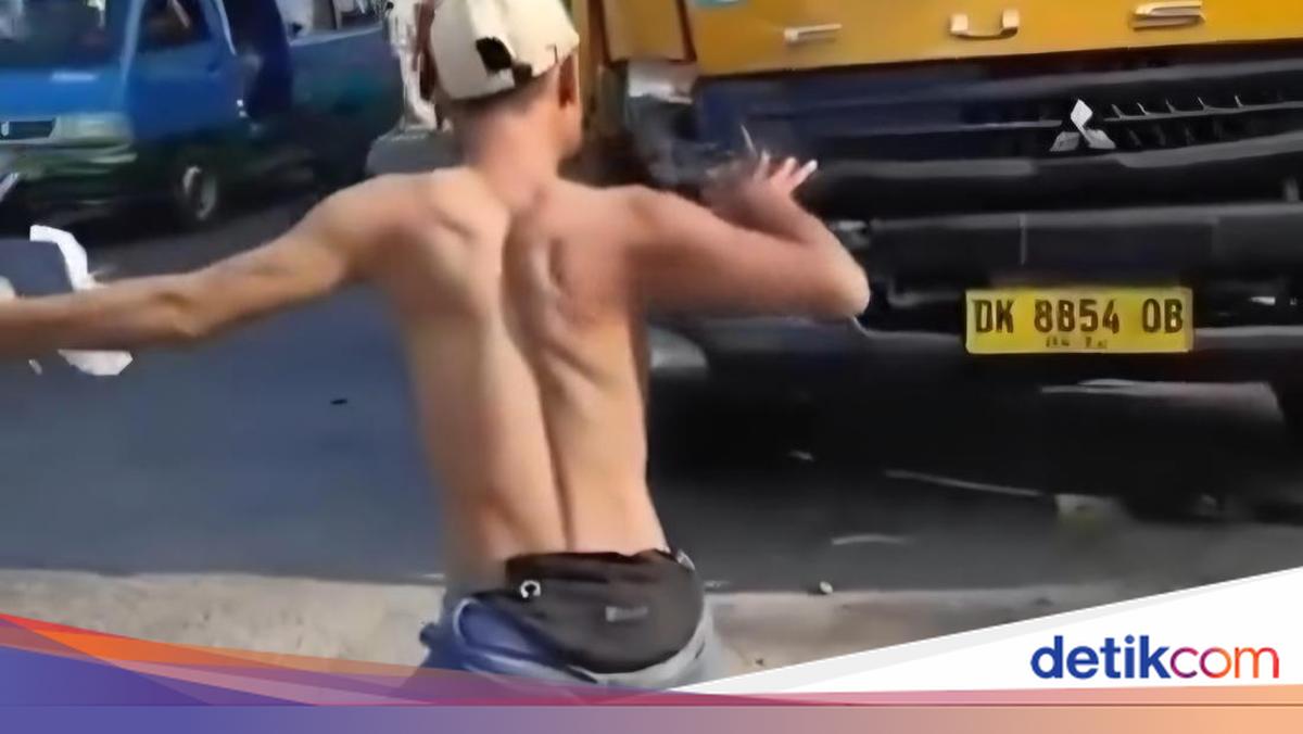 Viral Sopir Tronton Kesurupan Usai Kecelakaan di Karawang, Begini Faktanya