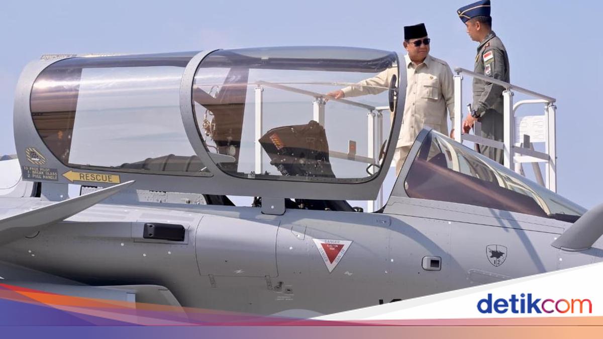 Prabowo Cek Kokpit Rafale-Misil Buatan Prancis Usai Diserahkan ke TNI
