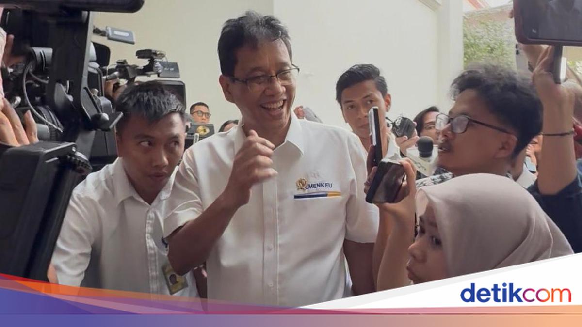 Prabowo Sebut 'Orang Desa Tak Pakai Dolar', Purbaya: Untuk Hibur Rakyat Aja