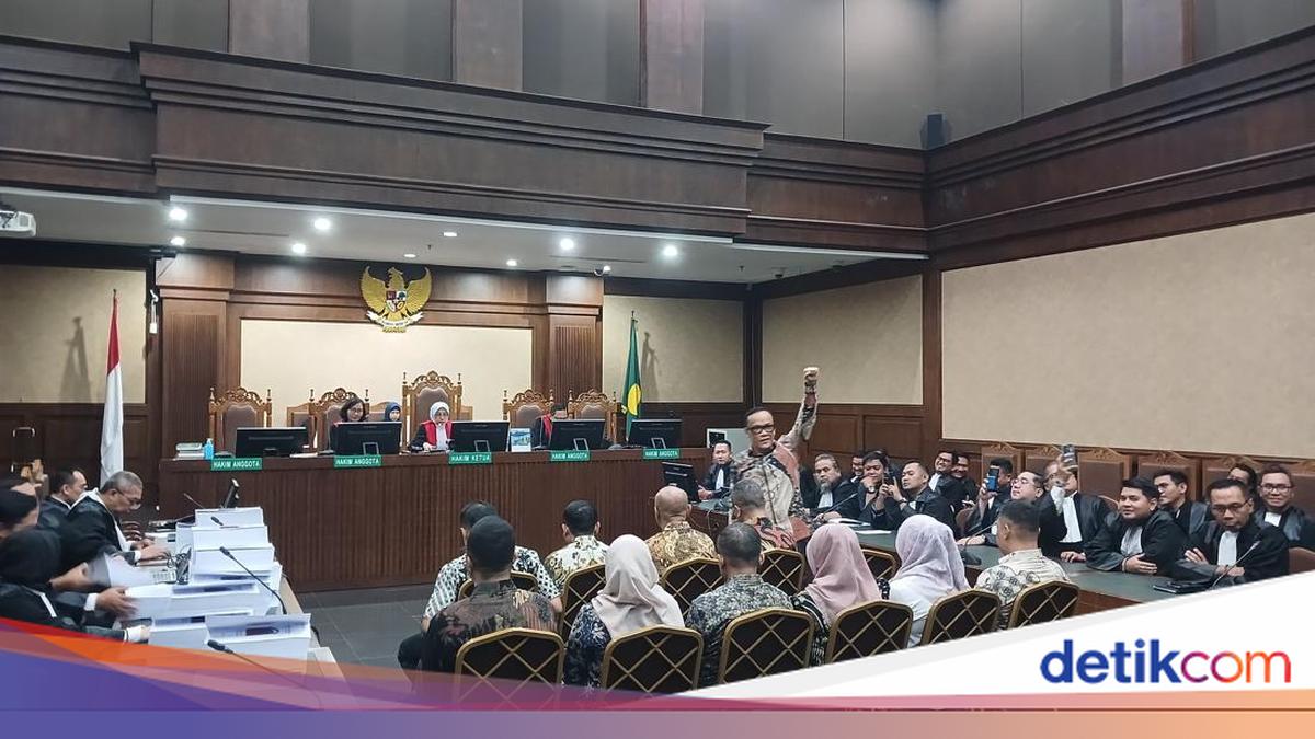 Noel Sakit Gigi Jelang Sidang Tuntutan: Bengkak Kayak Digebukin Tahanan