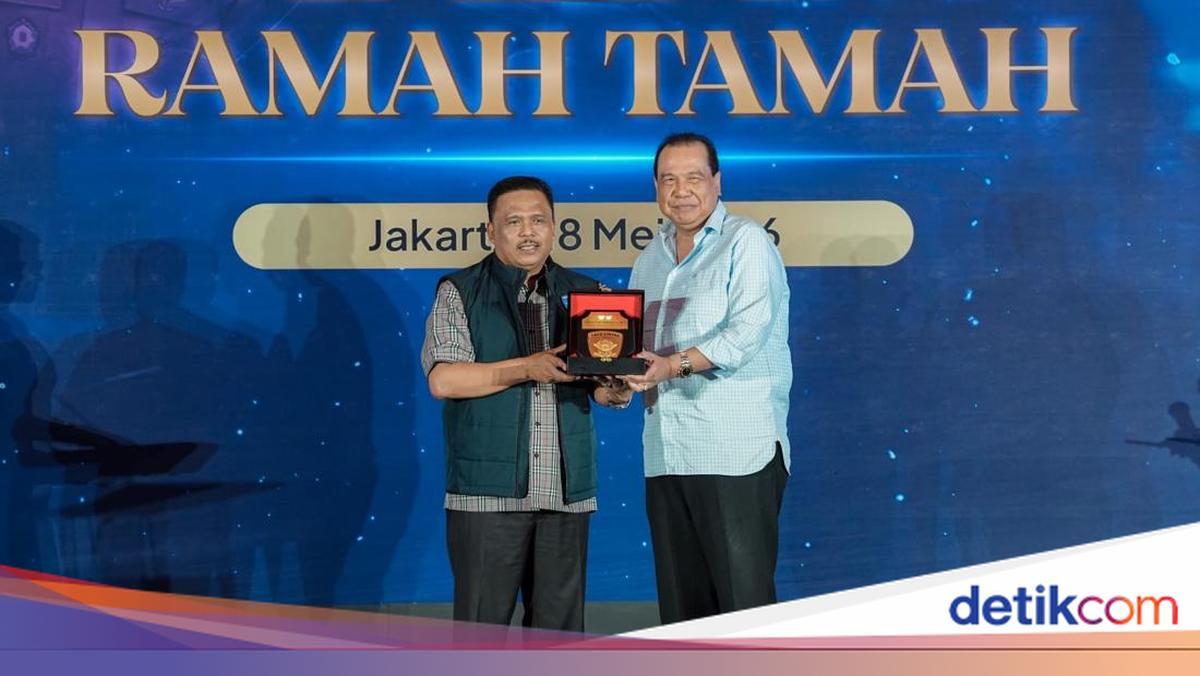 Chairul Tanjung Puji Kinerja Kakorlantas Polri: Transformasi Polantas Berjalan Baik