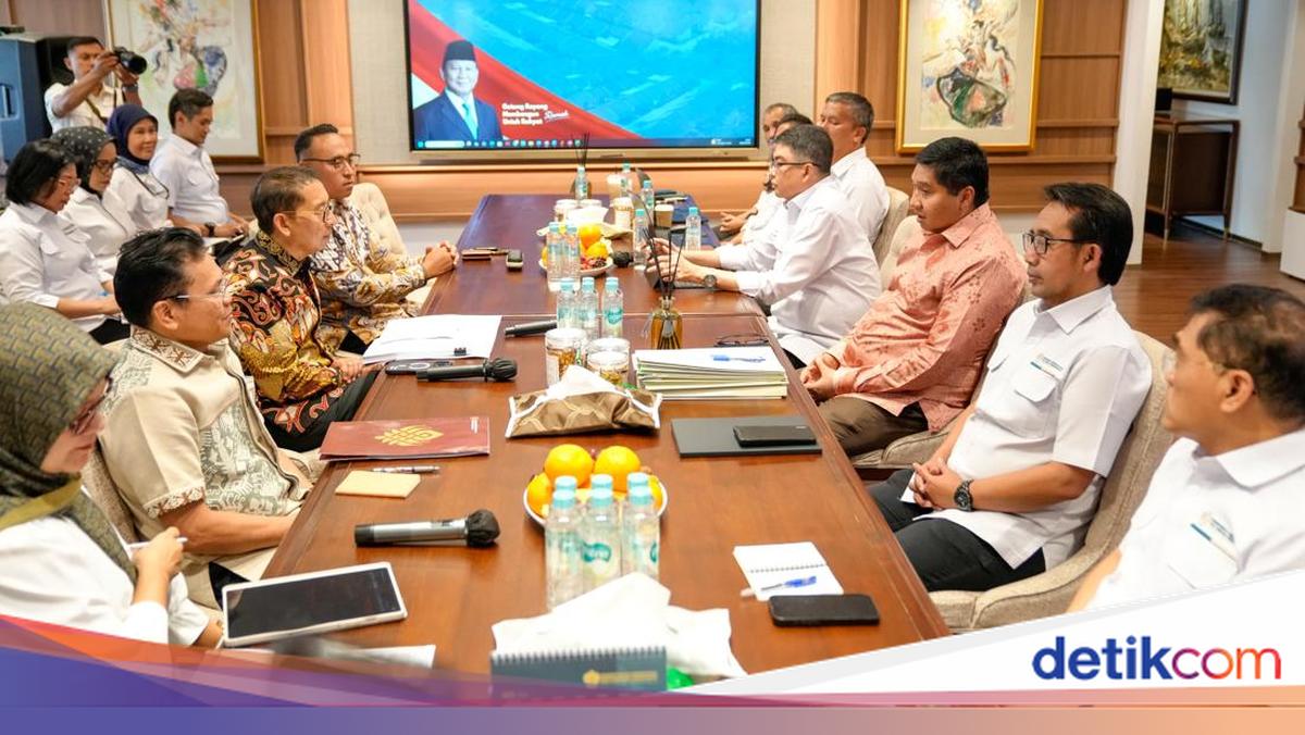 Kemenbud-PKP Bahas Revitalisasi Rumah Adat &amp; Bantuan Hunian Pekerja Seni