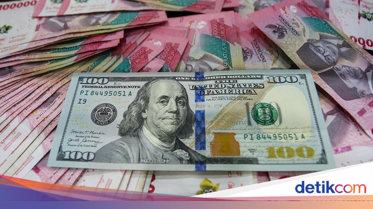 Dolar AS Makin Dekat ke Level Rp 18.000
