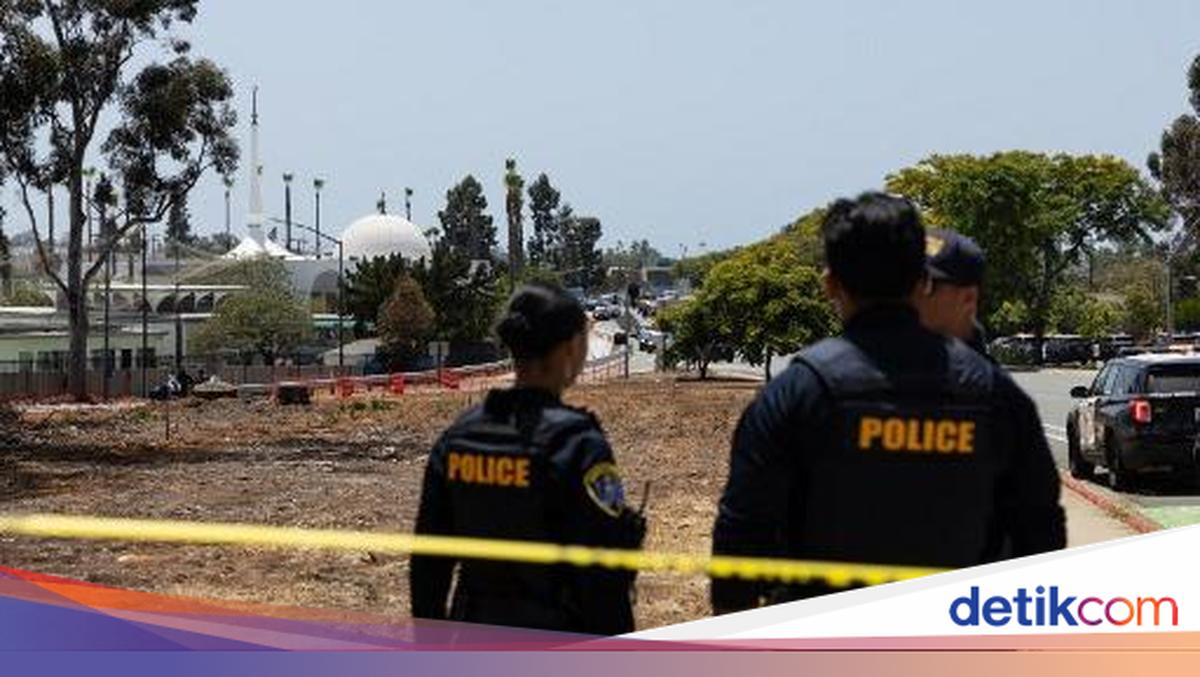 Shooting At San Diego Mosque Leaves Three Dead: Police Respond To Active Shooter Incident