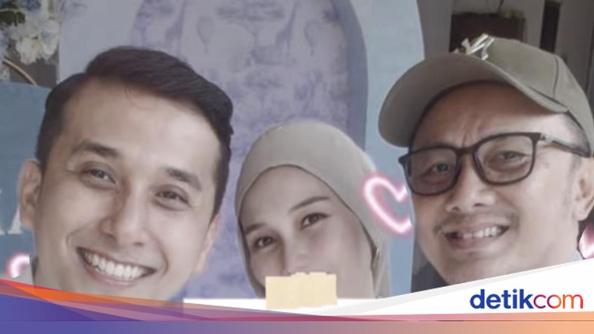 Diduga Pacaran, Ayu Ting Ting Bawa Muhammad Kevin Gusnadi ke Acara Keluarga