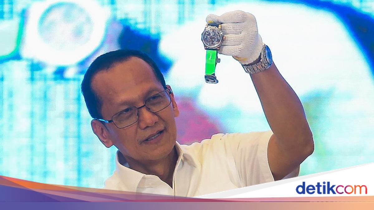 Kejagung Musnahkan Jam Tangan Palsu Hasil Sitaan Kasus Korupsi