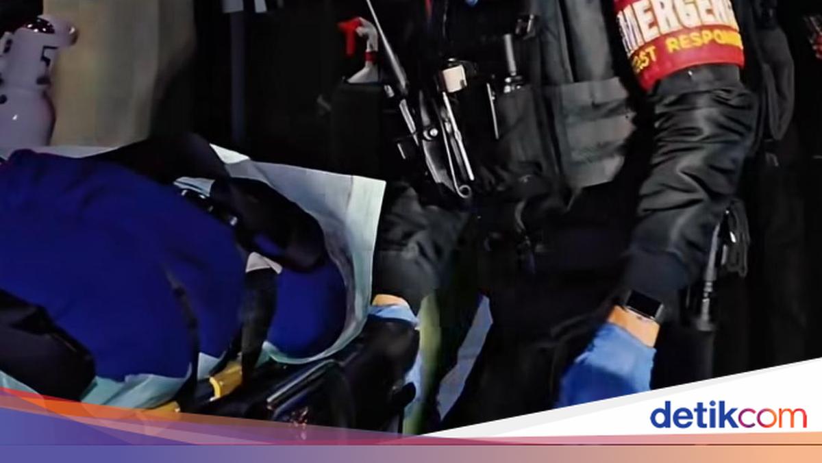 Momen Wanita Pejalan Kaki Tewas Ditabrak 3 Mobil Beruntun di Bali