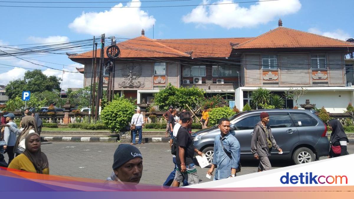 Api Marya Relokasi Pasar Senggol ke Gedung Marya Besok, Pedagang Khawatir Omzet Turun