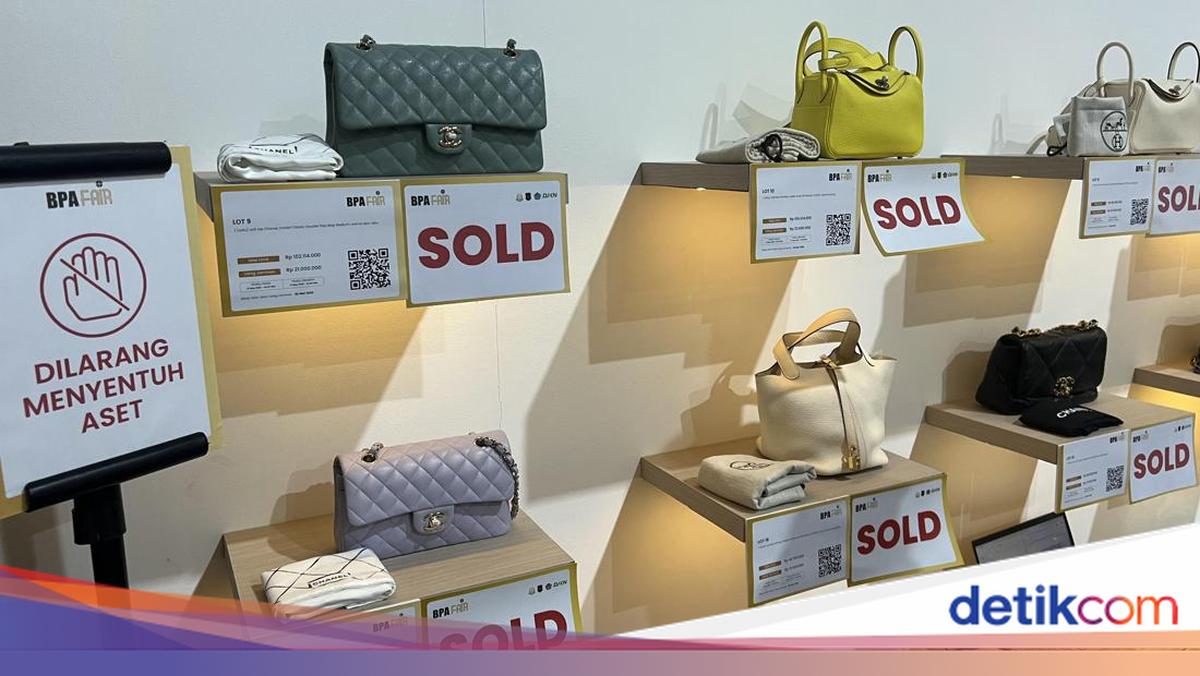Deretan Tas Mewah Sandra Dewi yang Laku Dilelang di BPA Fair