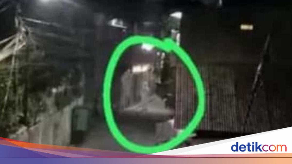 Heboh 'Pocong' Keliling hingga Bergolok Ternyata Kabar Bohong