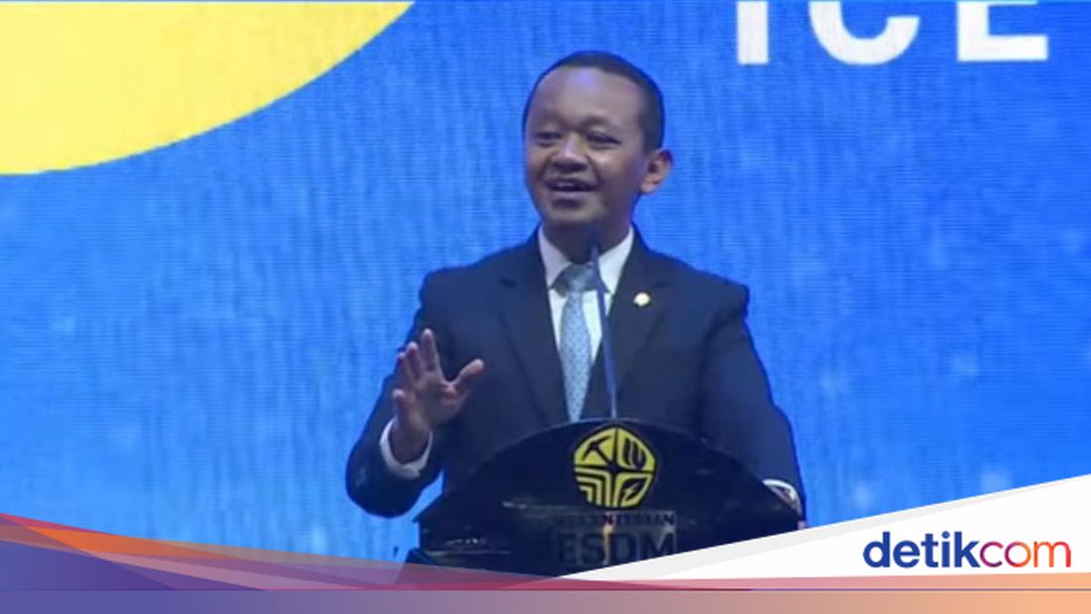 Bahlil Lahadalia melontarkan candaan kepada Gubernur Kaltim Rudy Mas'ud. Bahlil mengatakan setiap pemerintahan pasti memiliki kekurangan dan kelebihan.