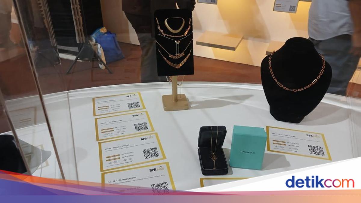 Perhiasan Sandra Dewi Dilelang Kejaksaan Laris Manis