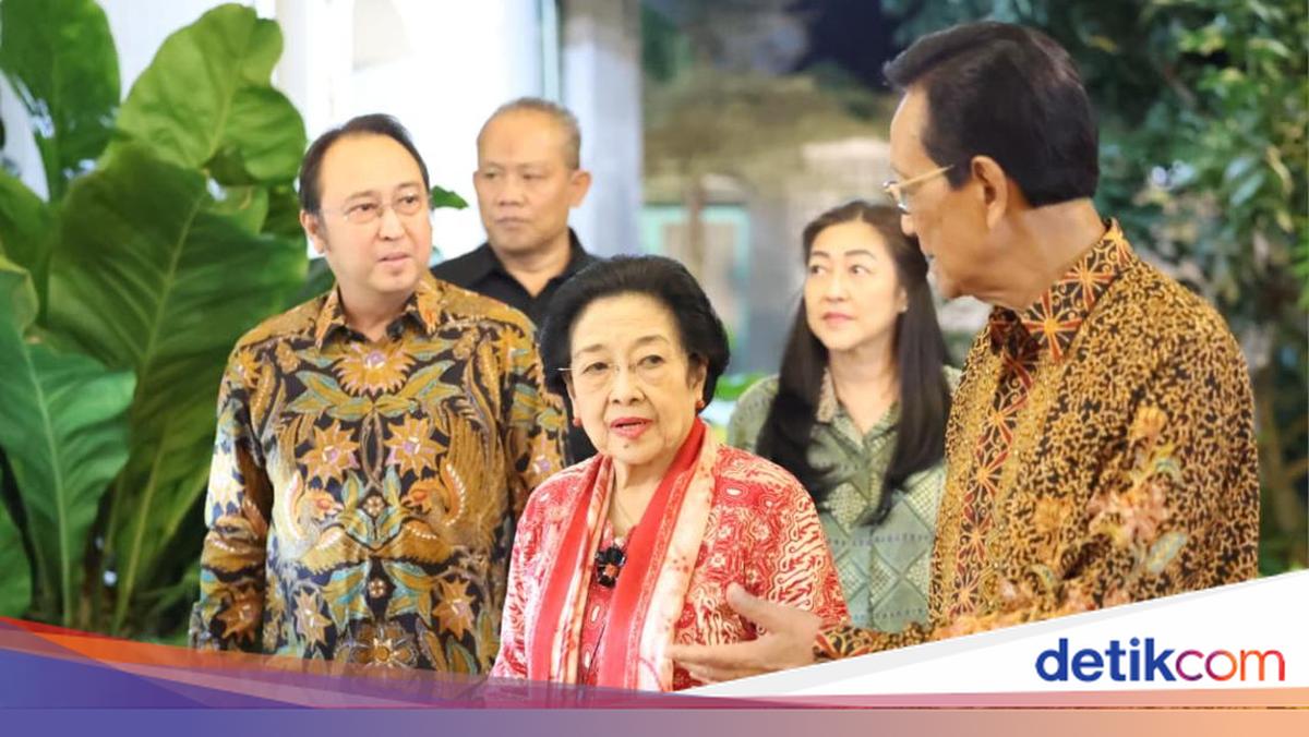 Megawati Santap Malam 3,5 Jam dengan Sultan HB X di Kraton Jogja