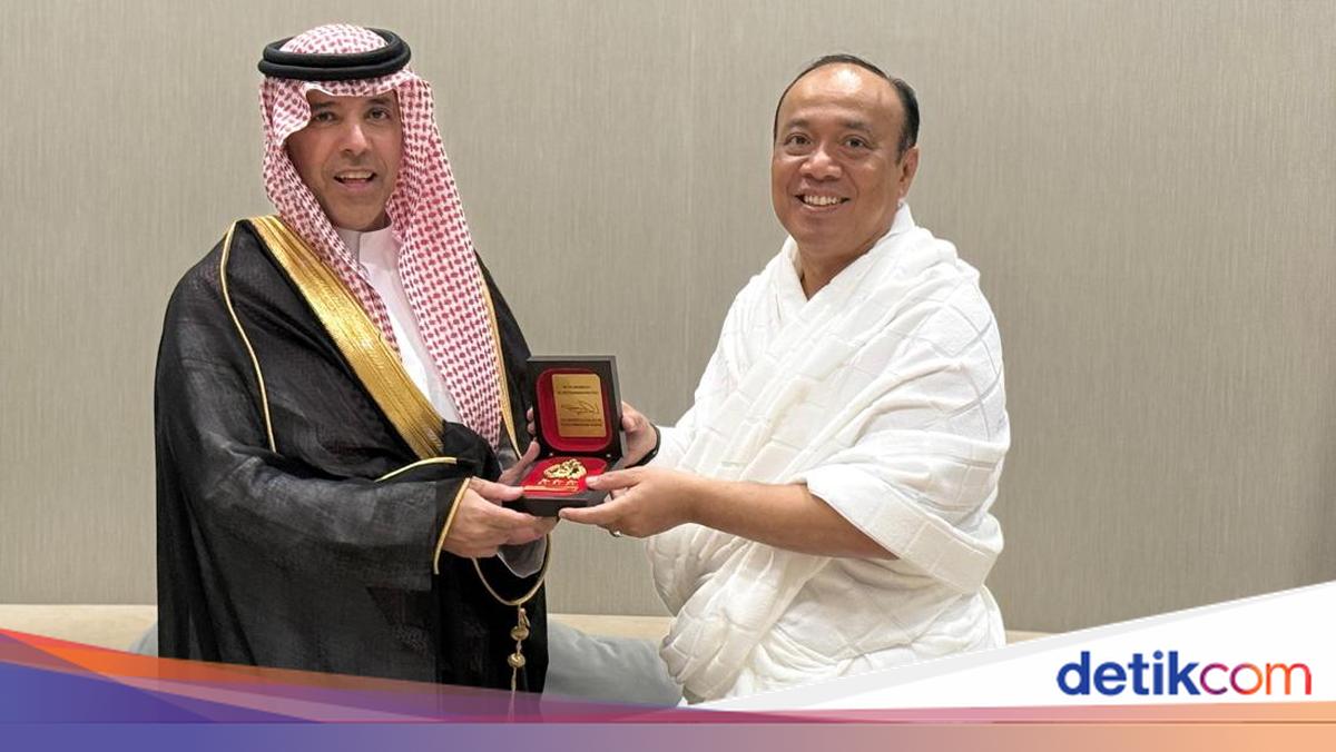 Jelang Puncak Haji, Wakapolri Perkuat Perlindungan Jemaah dengan Arab Saudi