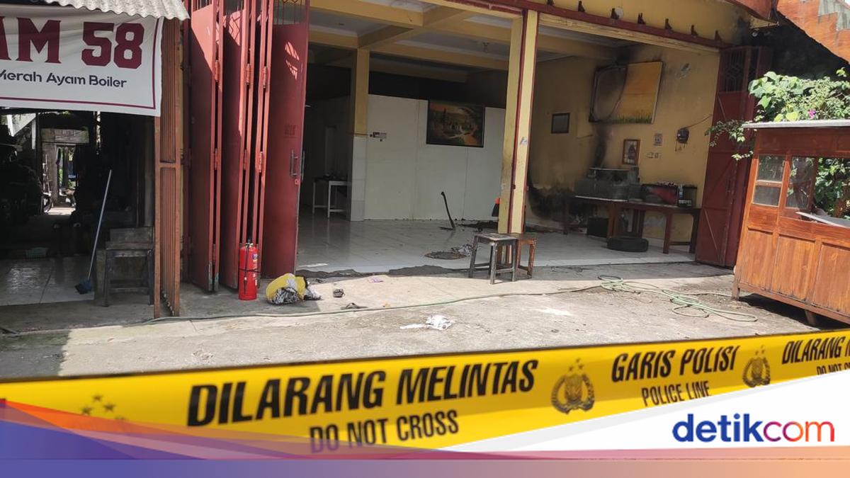 Rumah di Padukuhan Mriyan X, Margomulyo, Sleman mengalami 11 kebakaran misterius dalam 2 hari terakhir.