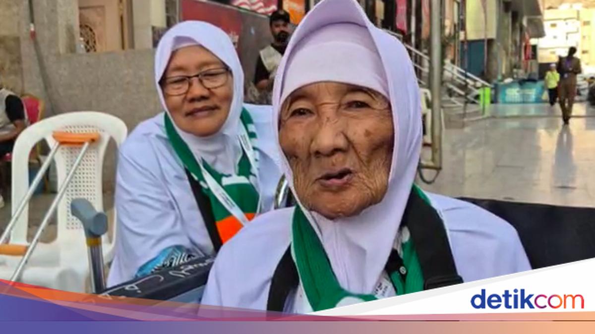 Dari jualan jenang, Mbah Marsiyah asal Kediri berhaji di usia 105 tahun. Ini kisah inspiratifnya. 

Via: @detikHikmah