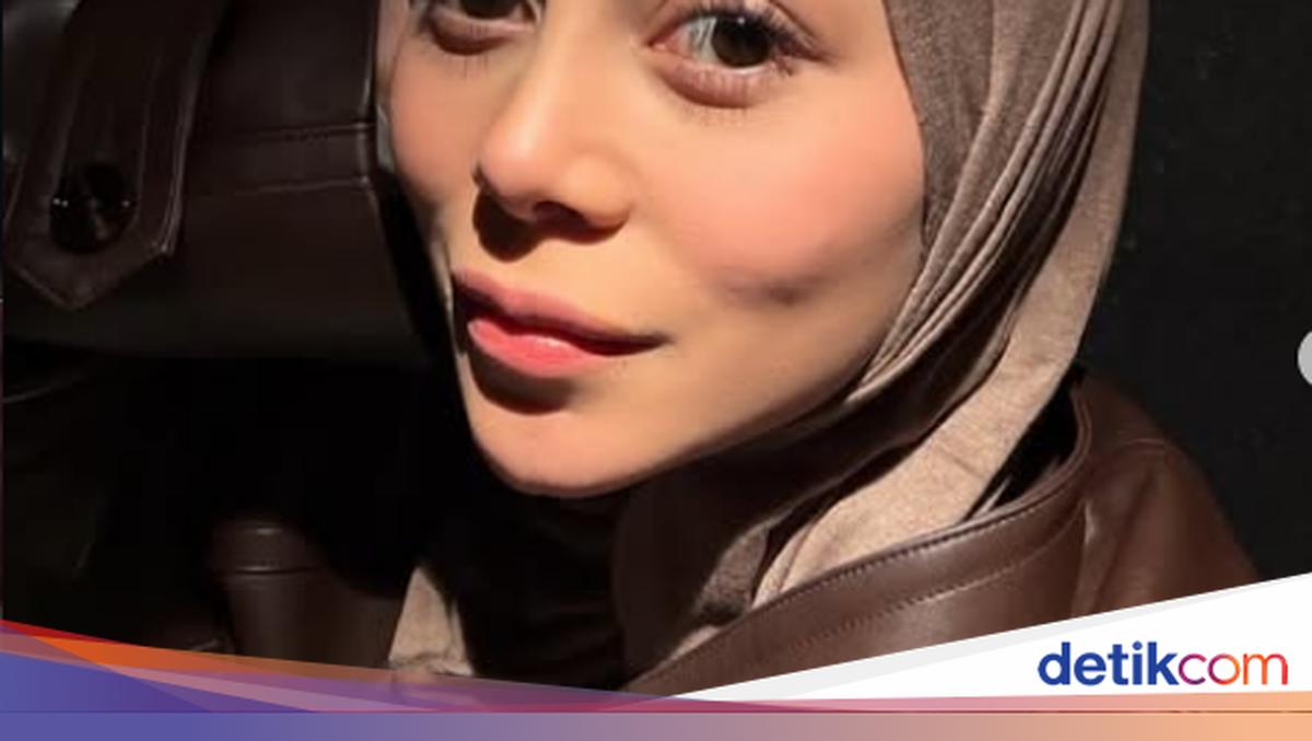 Intip Keseruan Lesti Kejora Jualan Bakso Keliling Pakai Motor