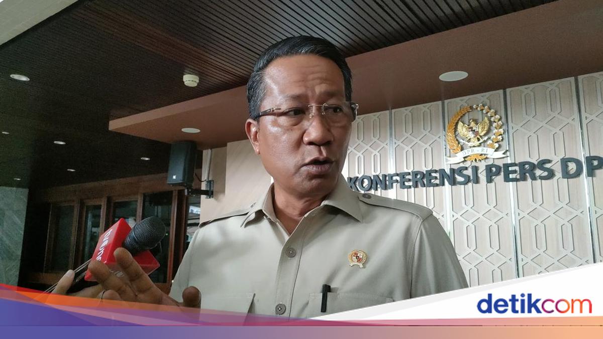 Revisi UU Polri Bahas Usia Pensiun, Menkum Sebut demi Keadilan