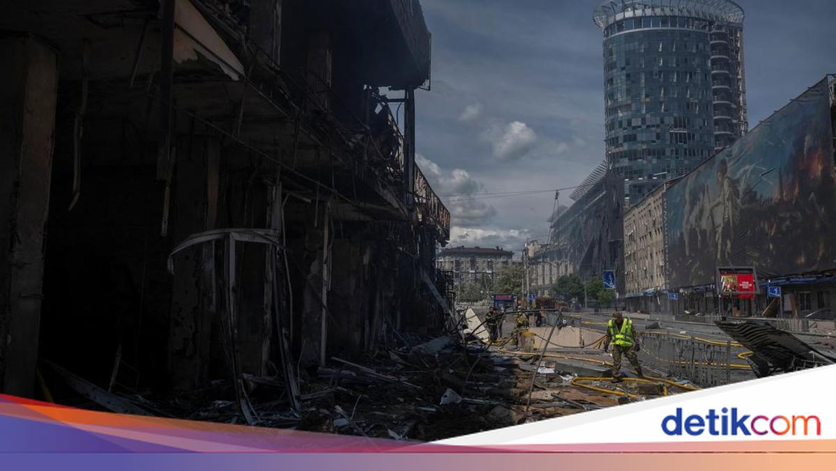 Rusia Hujani Ukraina dengan Rudal dan Drone, 4 Tewas