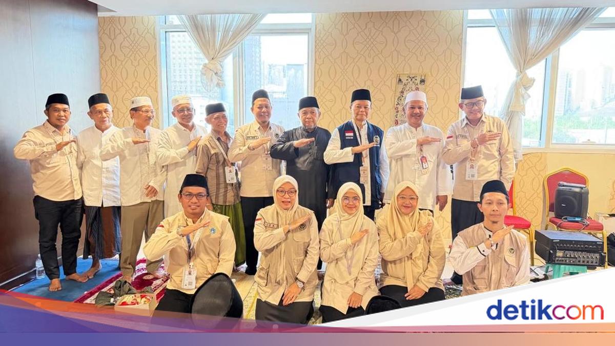 Perkuat Pengawasan, HNW Serap Aspirasi Jemaah & Petugas Haji di Makkah