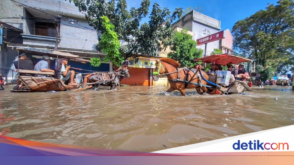 Jabar Bersiap Hadapi Banjir dan Longsor di Penghujung Kemarau