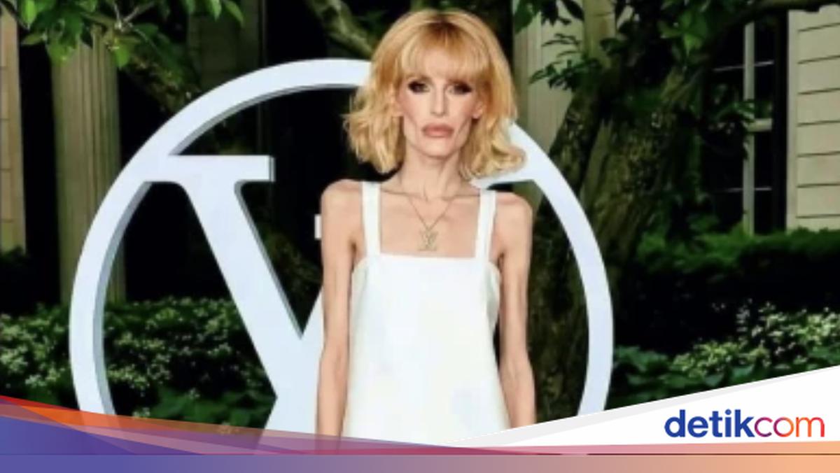 Foto Viral Kelly Osbourne di Acara Louis Vuitton Diduga Hasil AI ...