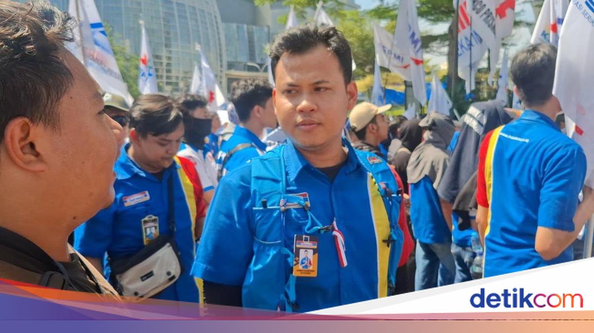 Buruh Indomaret Tolak Upah Lembur Tanggal Merah Diganti Hari Libur