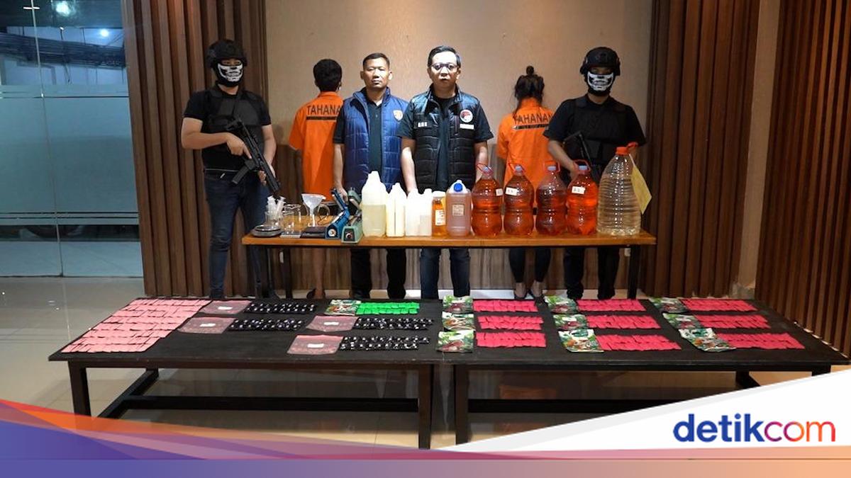 Polda Metro Jaya Bongkar Laboratorium Narkoba Etomidate di Jakarta Barat