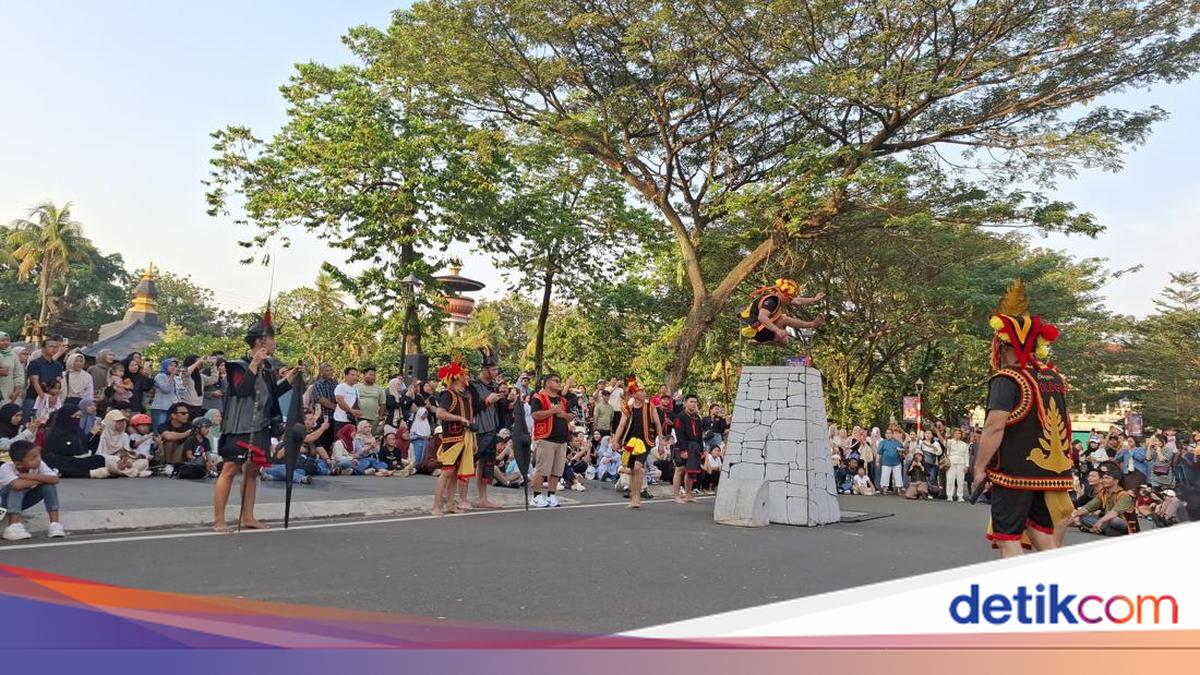 Cerita Warga Ajak Anak Libur Idul Adha ke TMII: Ada Nilai Pengetahuannya