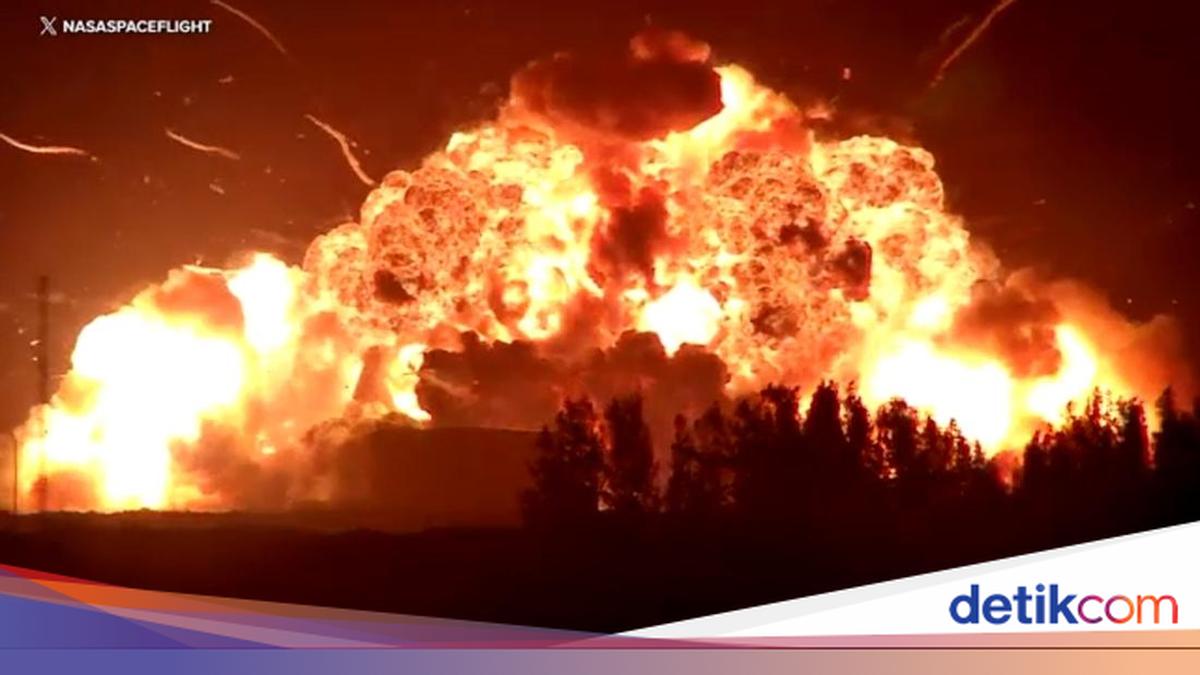 Roket Jeff Bezos Meledak, Elon Musk: Sangat Disayangkan