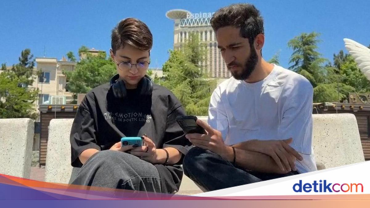 Warga Iran Lega Internet Kembali: Seperti Tahanan Dibebaskan