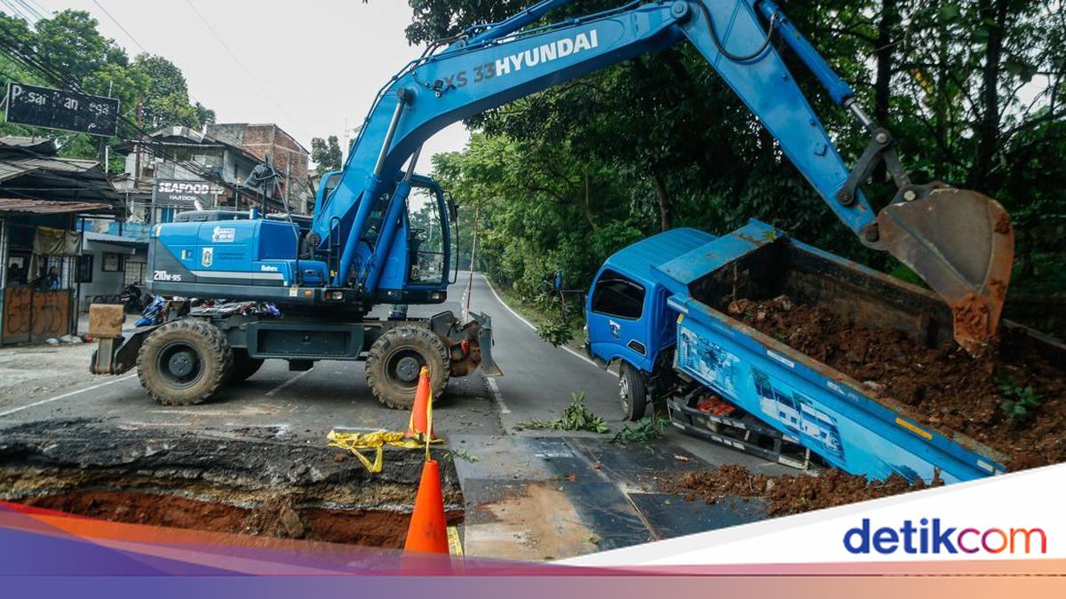 Gorong-gorong Picu Jalan Amblas di Lenteng Agung Bakal Ditutup Pakai Besi