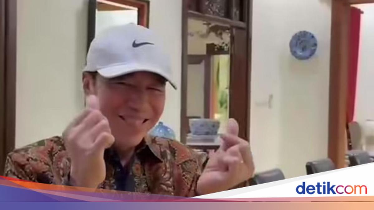 Anak Muda Bikin 'Mas Bahlil Ganteng' di Depan Rumah, Jokowi Ikutan Finger Heart