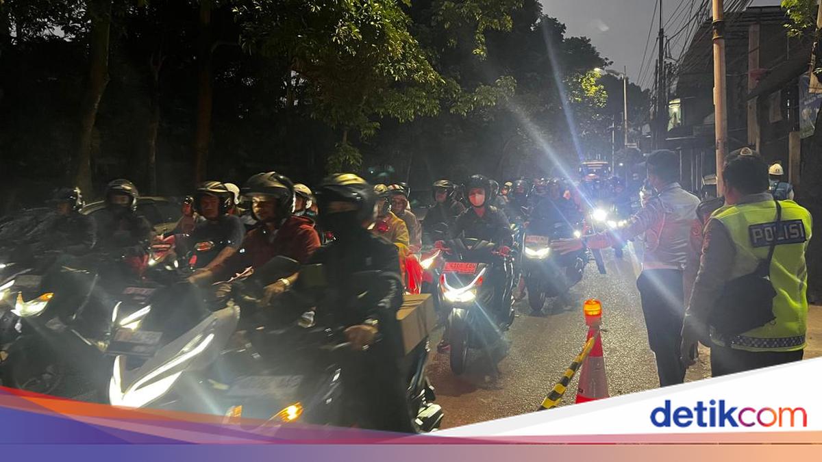 Sudin SDA Jaksel Minta Maaf Perbaikan Jalan Amblas di Lenteng Agung Bikin Macet