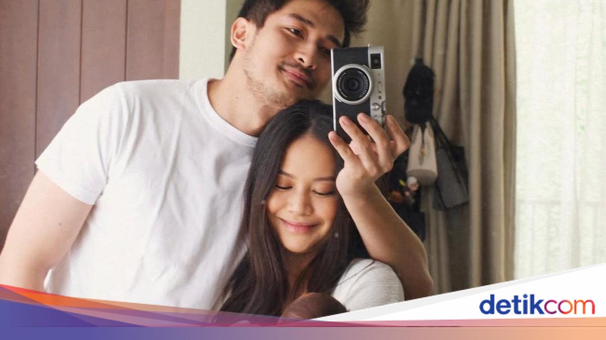 Kebahagiaan Hanggini Melahirkan Anak Pertama